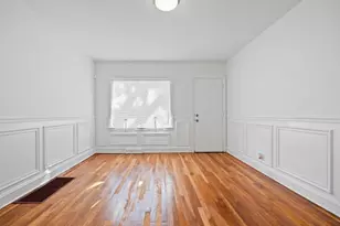 18101 Wildwood Ave, Lansing, IL 60438 - Photo 2