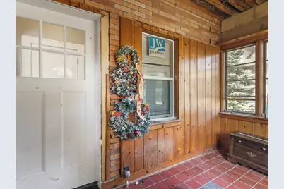 422 N Rockford Avenue, Rockford, IL 61107 - Photo 32