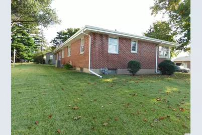 710 Sherwood Drive, Quincy, IL 62305 - Photo 4