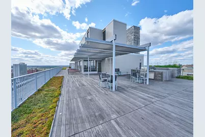 3900 N Lake Shore Drive #15C, Chicago, IL 60613 - Photo 18