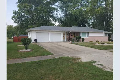 316 N Commerce Street, Gilman, IL 60938 - Photo 2