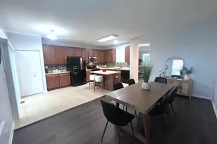 56 Veneto Ct, Streamwood, IL 60107 - Photo 14