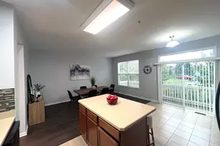 56 Veneto Ct, Streamwood, IL 60107 - Photo 16