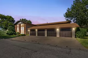 4112 192nd Ct, Country Club Hills, IL 60478 - Photo 2