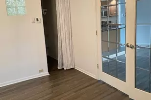 300 N State St, Chicago, IL 60654 - Photo 12