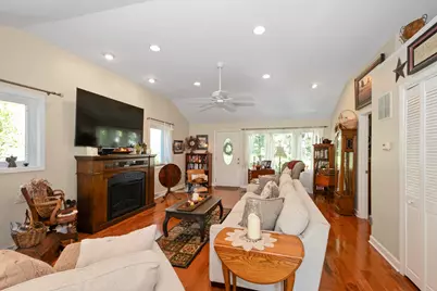 9201 175th Street, Tinley Park, IL 60487 - Photo 30