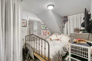 2052 W Huron St, Chicago, IL 60612 - Photo 6