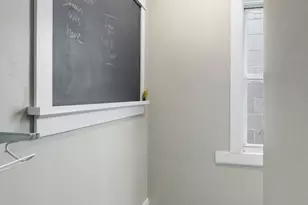 2052 W Huron St, Chicago, IL 60612 - Photo 18