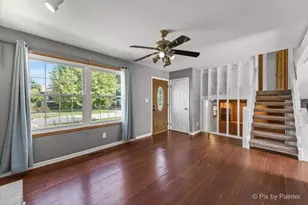 5011 Sandburg Dr, McHenry, IL 60050 - Photo 4