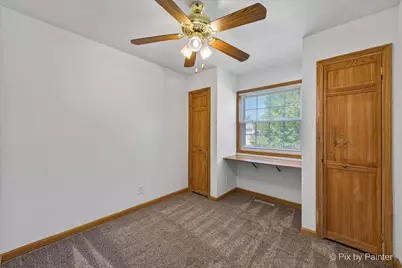 5011 Sandburg Drive, McHenry, IL 60050 - Photo 12