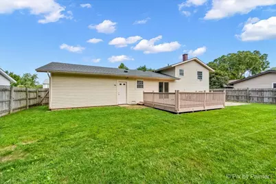 5011 Sandburg Drive, McHenry, IL 60050 - Photo 28