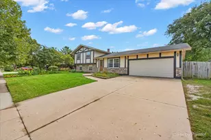 5011 Sandburg Dr, McHenry, IL 60050 - Photo 30