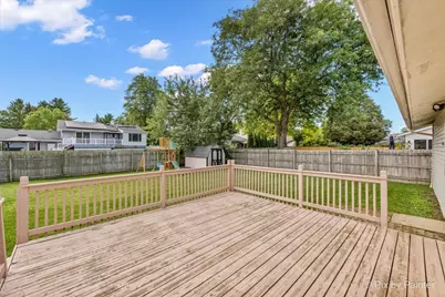 5011 Sandburg Drive, McHenry, IL 60050 - Photo 24