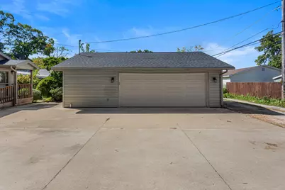 204 E Sherman Street, Saint John, IL 61873 - Photo 30