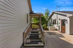 204 E Sherman St, Saint John, IL 61873 - Photo 28