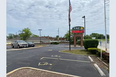 25 E 16th Street, Chicago Heights, IL 60411 - Photo 2