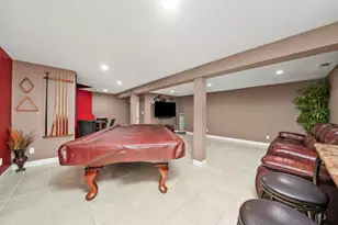 2571 Essex Dr, Northbrook, IL 60062 - Photo 40