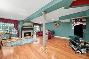 2571 Essex Dr, Northbrook, IL 60062 - Photo 34