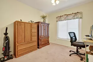 1355 Blair Ln, Hoffman Estates, IL 60169 - Photo 16