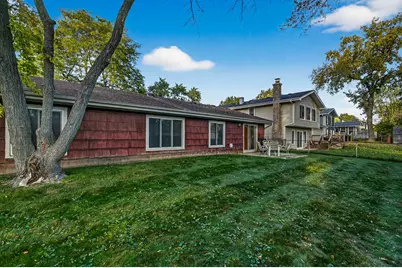 1355 Blair Lane, Hoffman Estates, IL 60169 - Photo 24