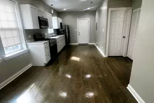 3257 W Warren Blvd, Chicago, IL 60624 - Photo 6