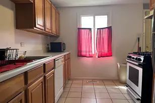 220 W Raye Dr, Chicago Heights, IL 60411 - Photo 6