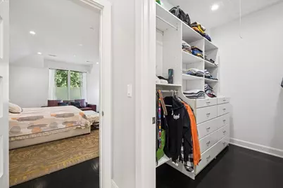 4900 Morse Avenue, Skokie, IL 60077 - Photo 32