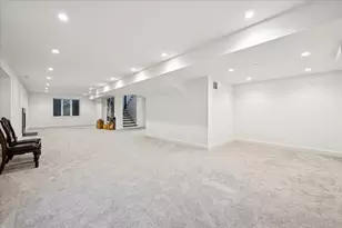 4900 Morse Ave, Skokie, IL 60077 - Photo 48