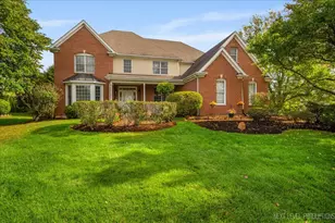 7N919 Cloverfield Rd, Saint Charles, IL 60175 - Photo 1