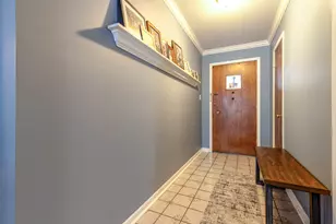 231 Fern Dr, Elk Grove Village, IL 60007 - Photo 4