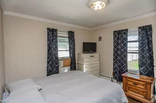 2202 E Washington St, Joliet, IL 60433 - Photo 6