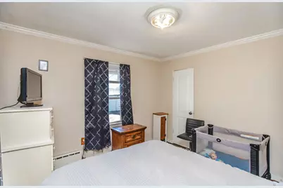 2202 E Washington Street, Joliet, IL 60433 - Photo 10