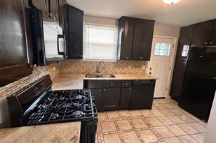 2036 S 15th Ave, Broadview, IL 60155 - Photo 4