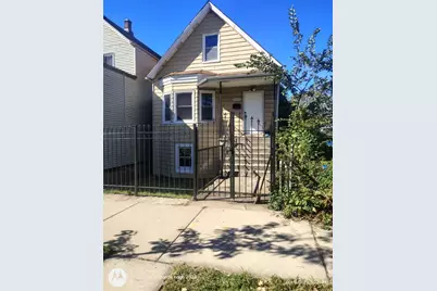 9542 S Avenue M, Chicago, IL 60617 - Photo 2