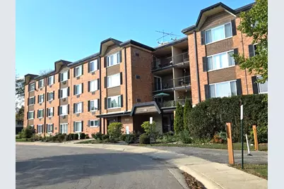 1117 S Old Wilke Road #206, Arlington Heights, IL 60005 - Photo 1