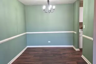 1117 S Old Wilke Rd, Arlington Heights, IL 60005 - Photo 4