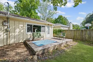 1607 Chevy Chase Dr, Champaign, IL 61821 - Photo 30