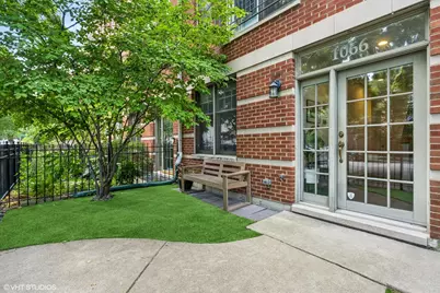 1066 W Fry Street, Chicago, IL 60642 - Photo 2