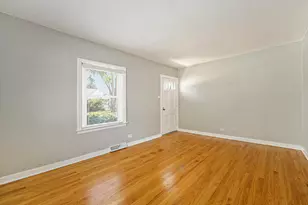 18302 Roy St, Lansing, IL 60438 - Photo 6