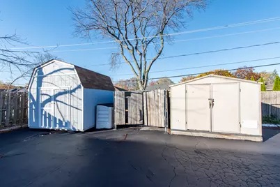 2126 10th Street, Waukegan, IL 60085 - Photo 26