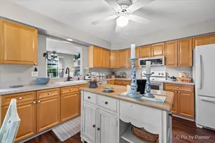 1504 Laurel Oaks Dr, Streamwood, IL 60107 - Photo 6