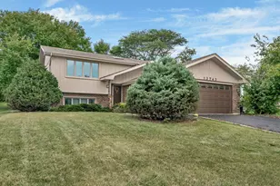 13743 W Carefree Dr, Homer Glen, IL 60491 - Photo 1