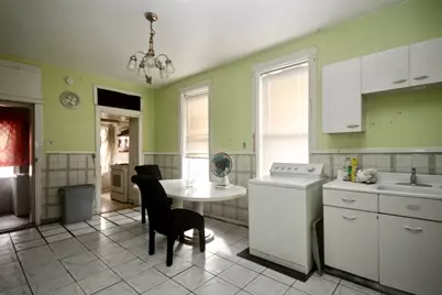 2807 S Hamlin Avenue, Chicago, IL 60623 - Photo 6