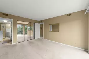 500 Redondo Dr, Downers Grove, IL 60516 - Photo 12