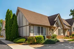 1694 Willow Cir Dr, Crest Hill, IL 60403 - Photo 1