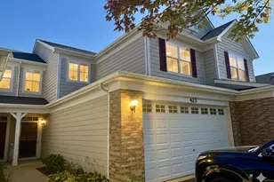 423 Acushnet St, Elgin, IL 60124 - Photo 1