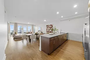 850 N Lake Shore Dr, Chicago, IL 60611 - Photo 14