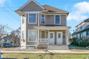 17 S 4th Ave, Saint Charles, IL 60174 - Photo 1