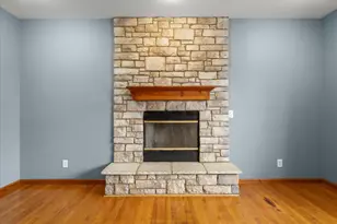 1376 E 2950 North Rd, Mansfield, IL 61854 - Photo 20