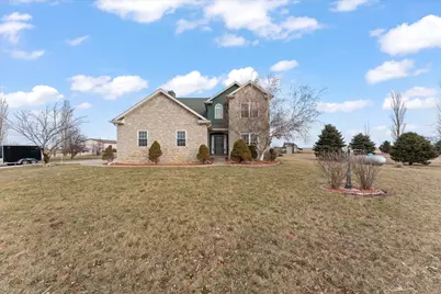 1376 E 2950 North Road, Mansfield, IL 61854 - Photo 2